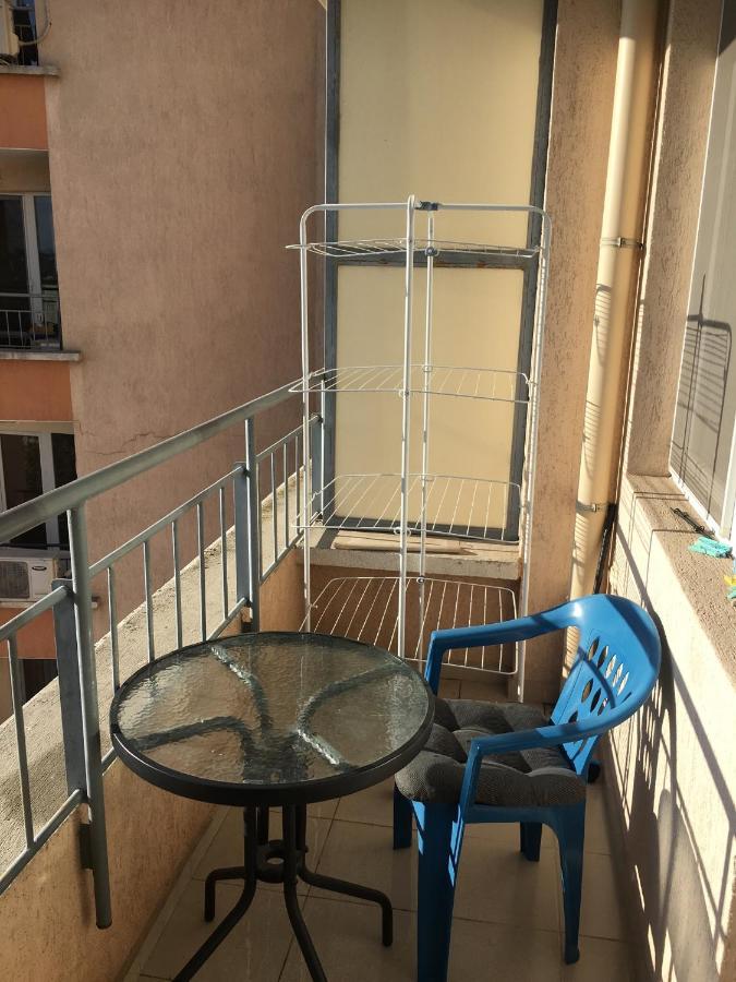 Ferienwohnung Апартамент Зорница Burgas City Exterior foto