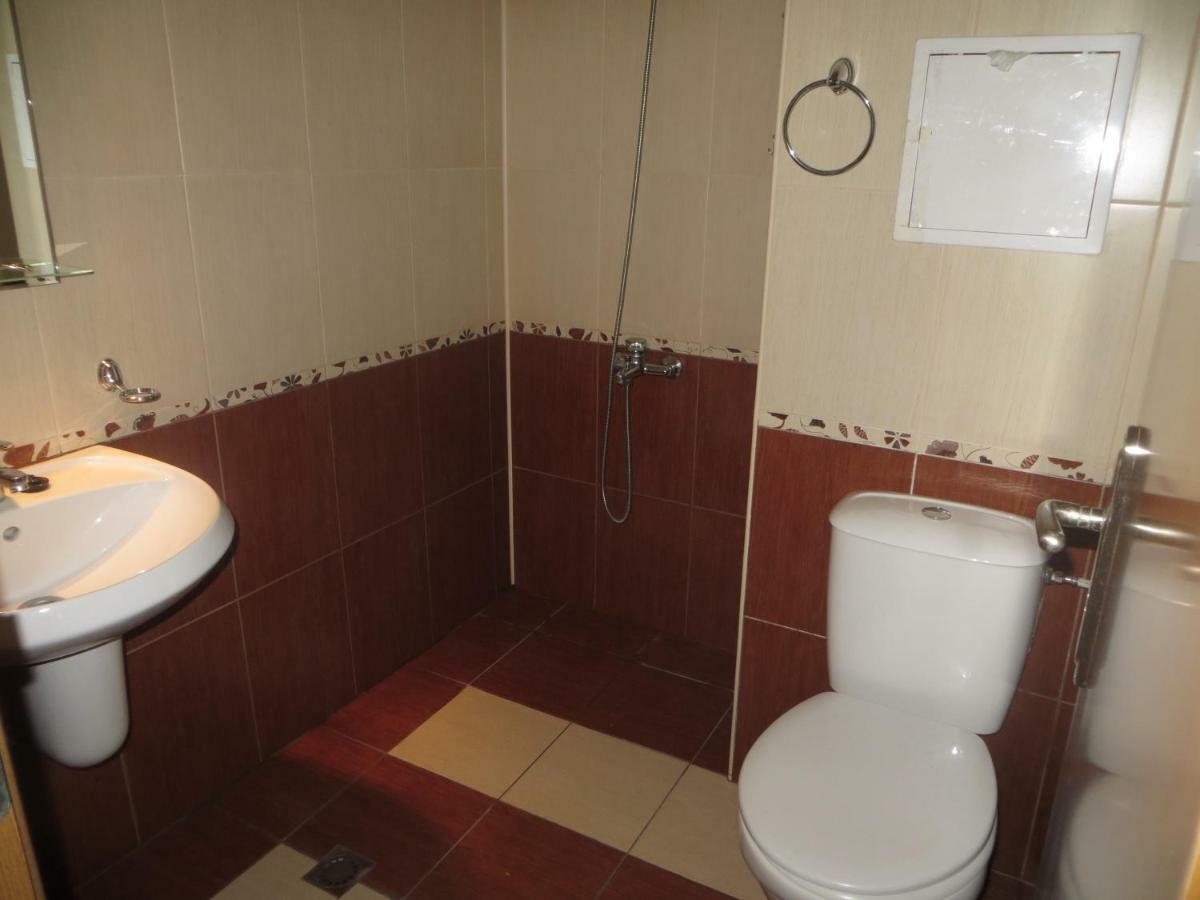 Ferienwohnung Апартамент Зорница Burgas City Exterior foto