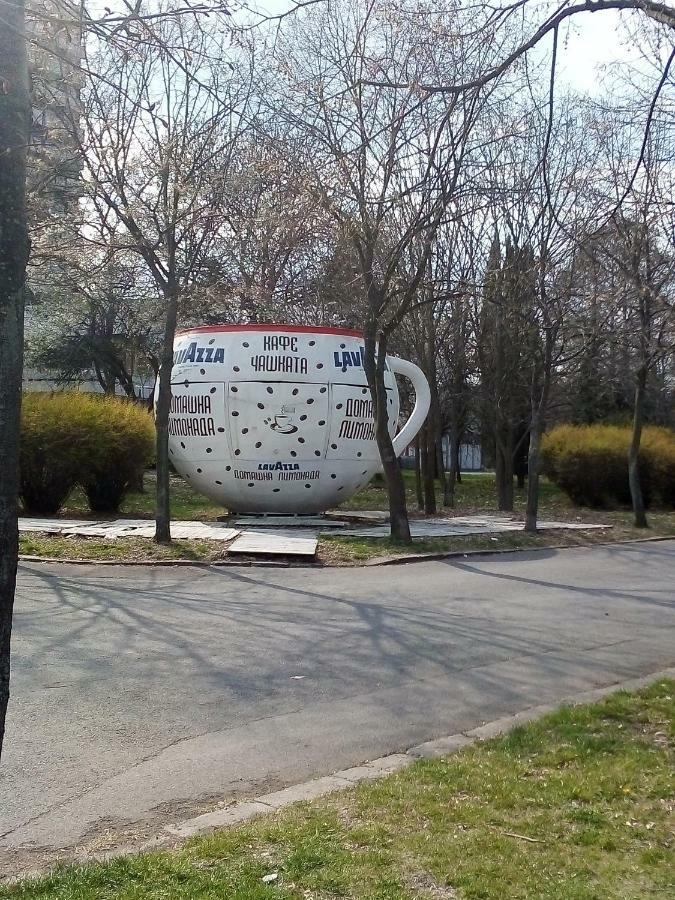 Ferienwohnung Апартамент Зорница Burgas City Exterior foto